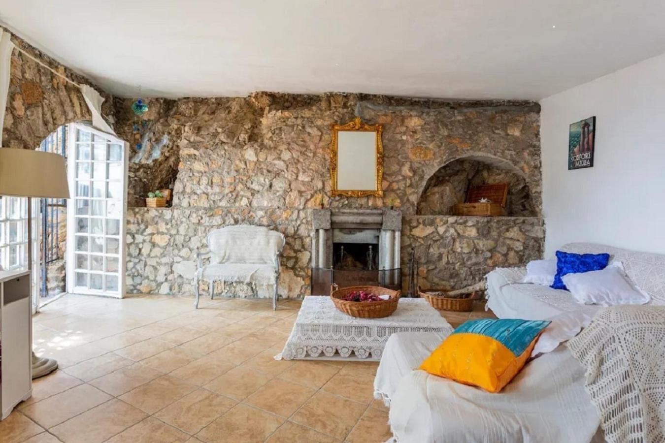 Amuni Al Mare Villa บาเกเรีย ภายนอก รูปภาพ